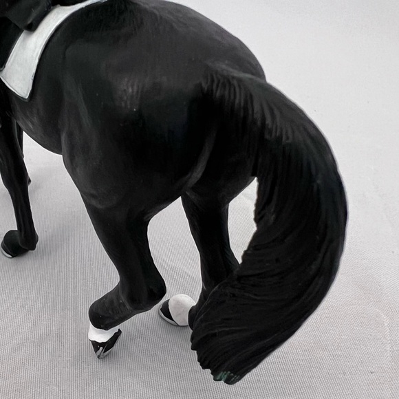 Safari Ltd 2010 James On Dancing Bells Horse with Rider Toy Figure - Picture 5 of 8